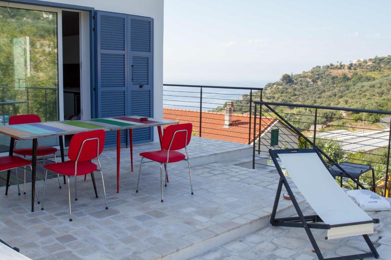 Il Sole Di Poggi Bed & Breakfast Imperia Eksteriør bilde