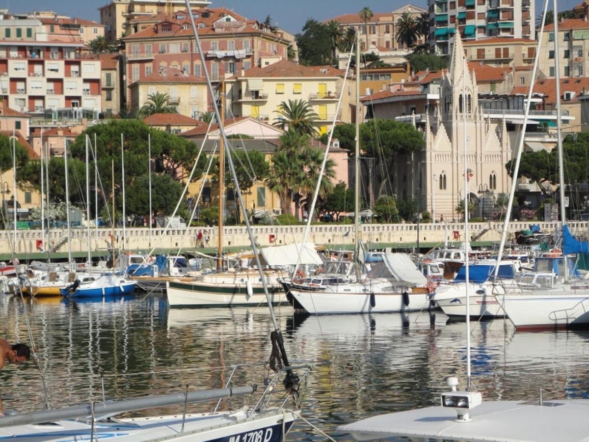 Il Sole Di Poggi Bed & Breakfast Imperia Eksteriør bilde