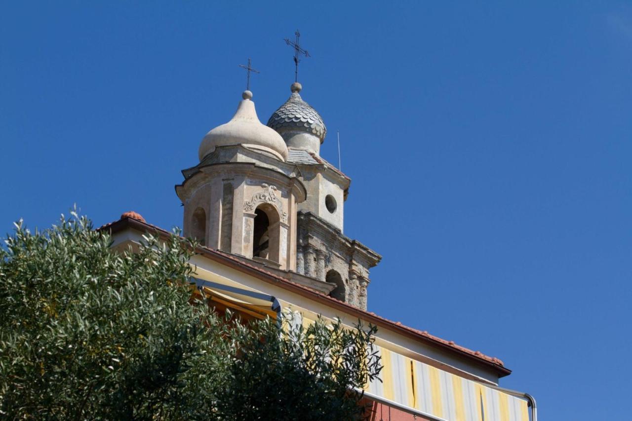 Il Sole Di Poggi Bed & Breakfast Imperia Eksteriør bilde