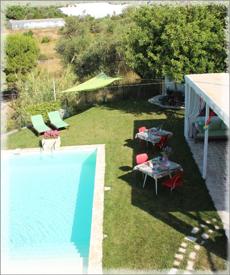 Il Sole Di Poggi Bed & Breakfast Imperia Eksteriør bilde